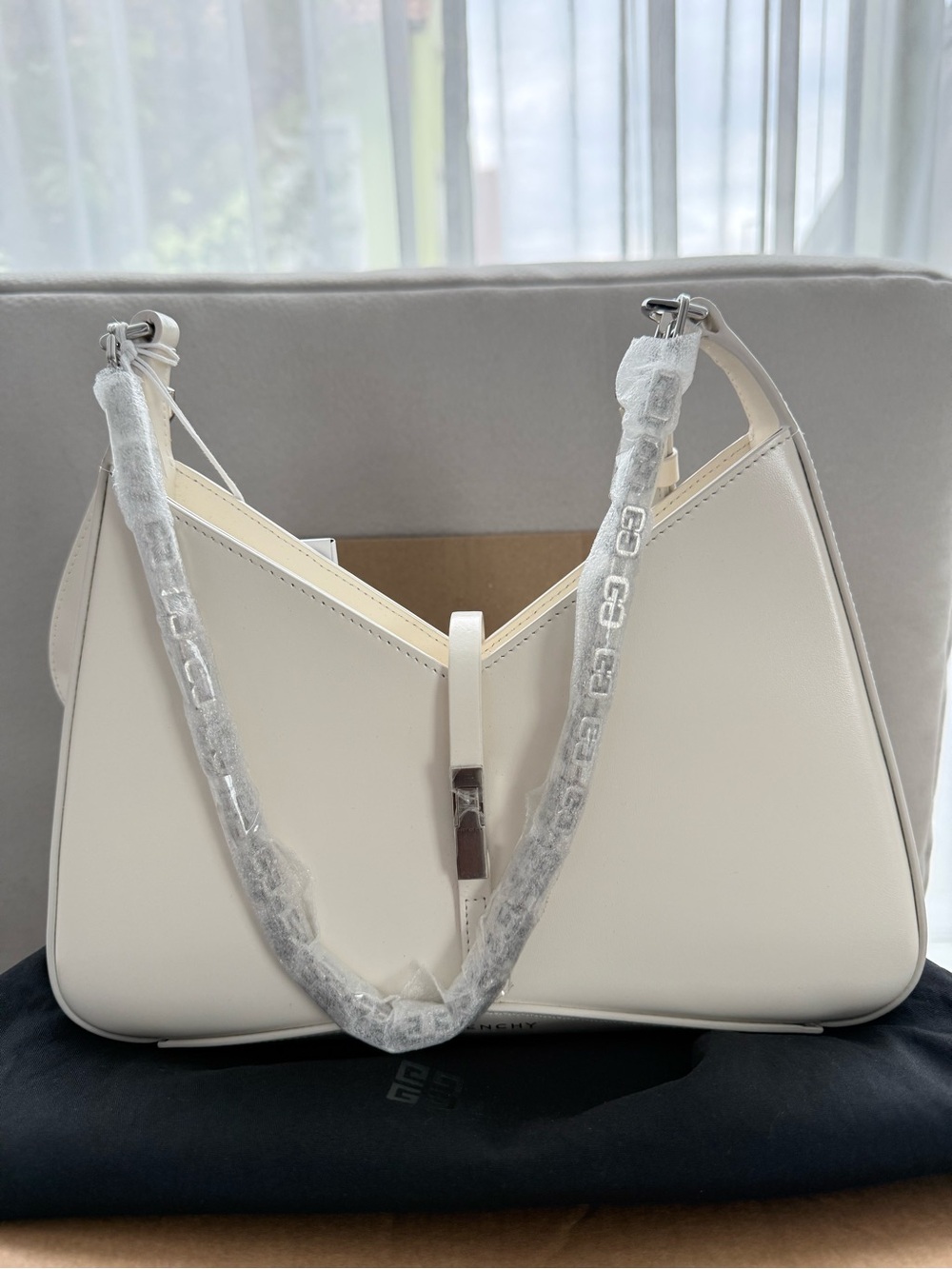 Cream Structured Shoulder Bag - Elegant Everyday Style